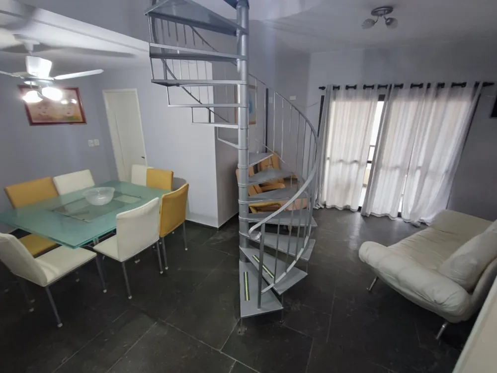 Cobertura, 3 quartos, 210 m² - Foto 4