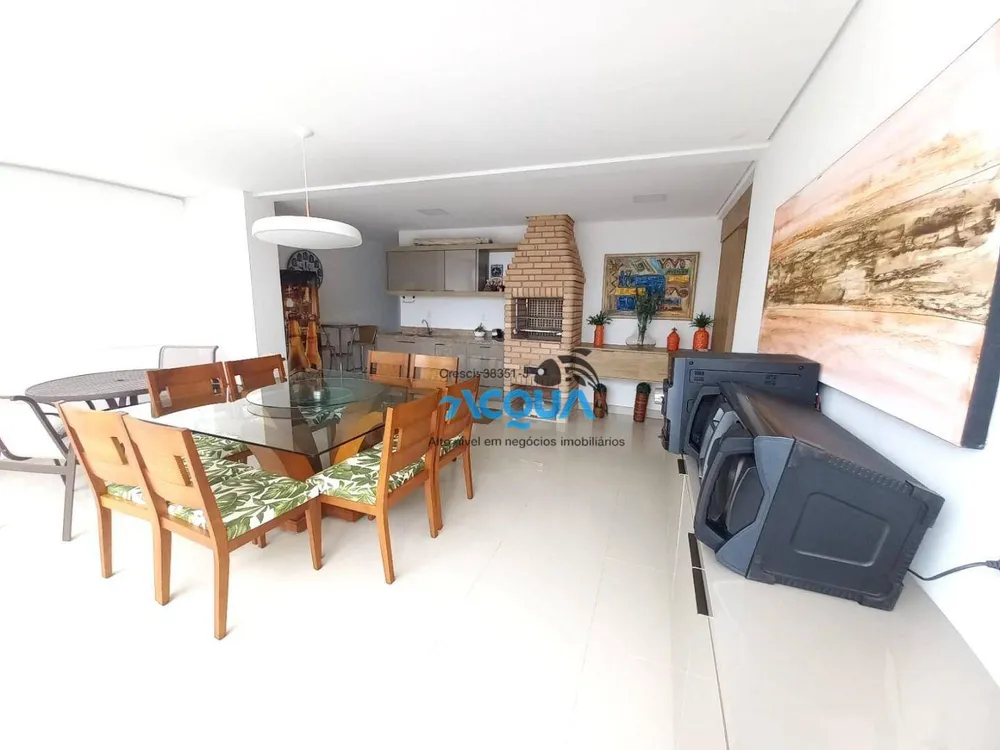 Cobertura, 3 quartos, 219 m² - Foto 3