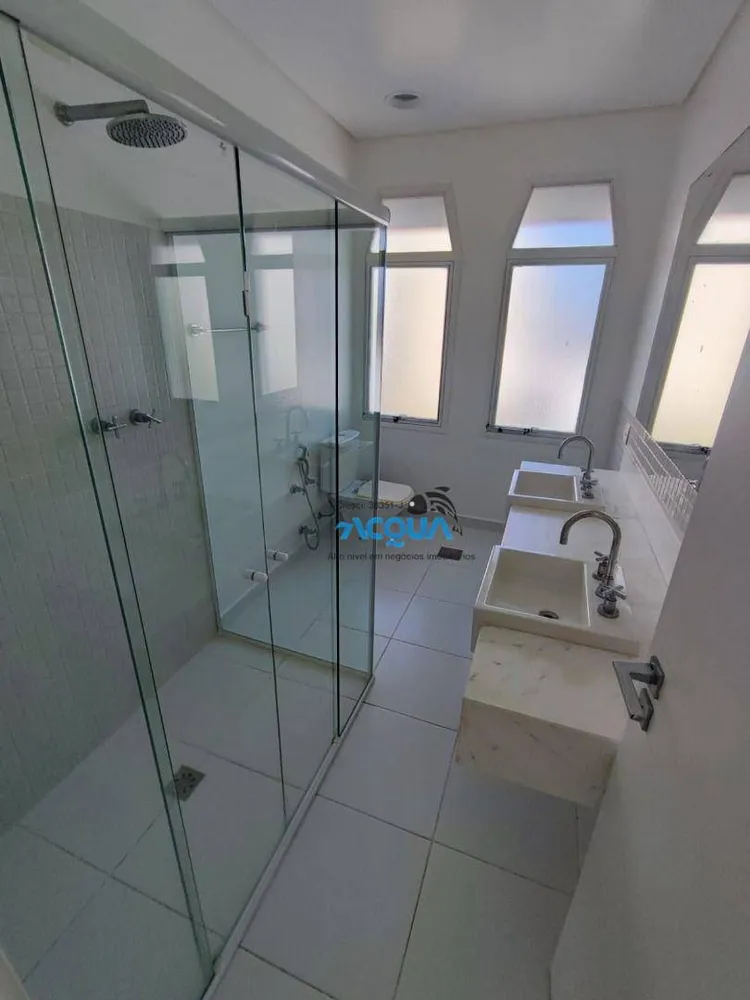 Apartamento, 3 quartos, 267 m² - Foto 2
