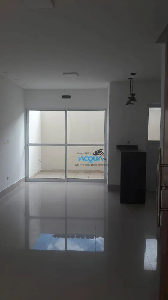 Casa, 2 quartos, 68 m² - Foto 1