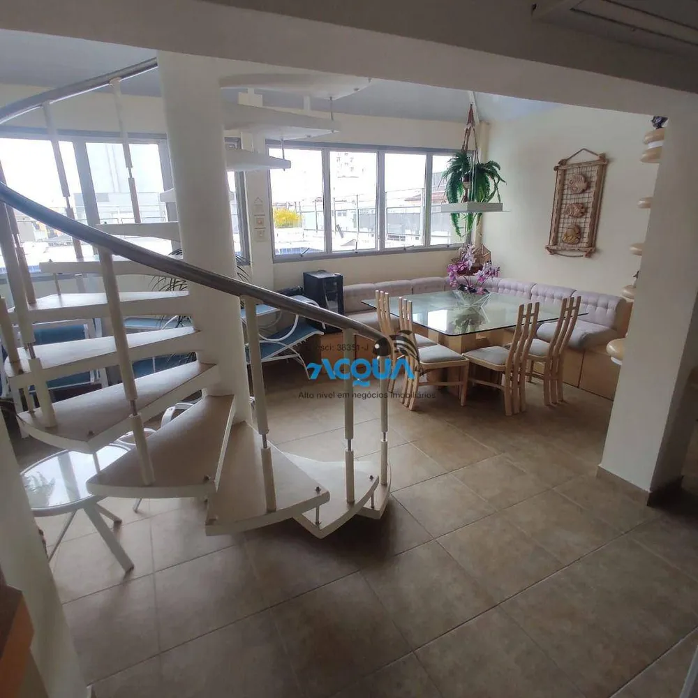 Cobertura, 3 quartos, 190 m² - Foto 4