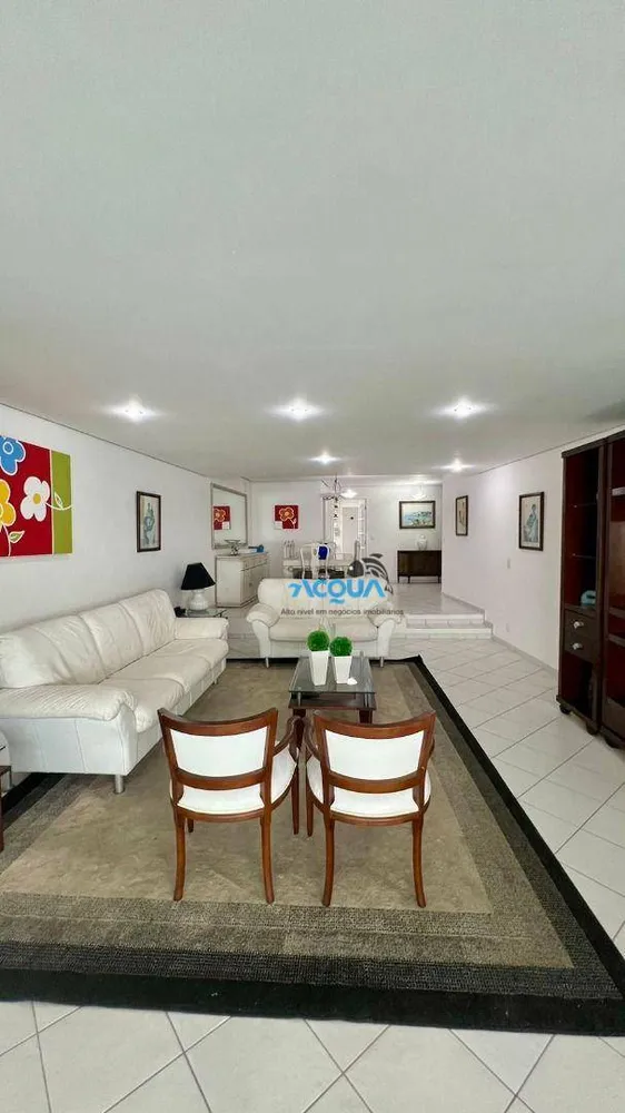 Apartamento, 3 quartos, 185 m² - Foto 2
