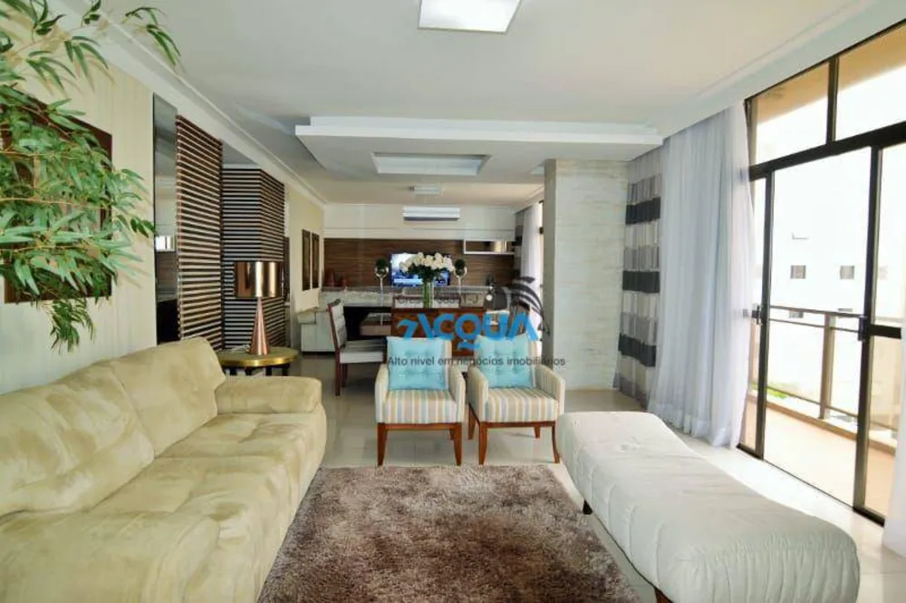 Apartamento, 3 quartos, 190 m² - Foto 2