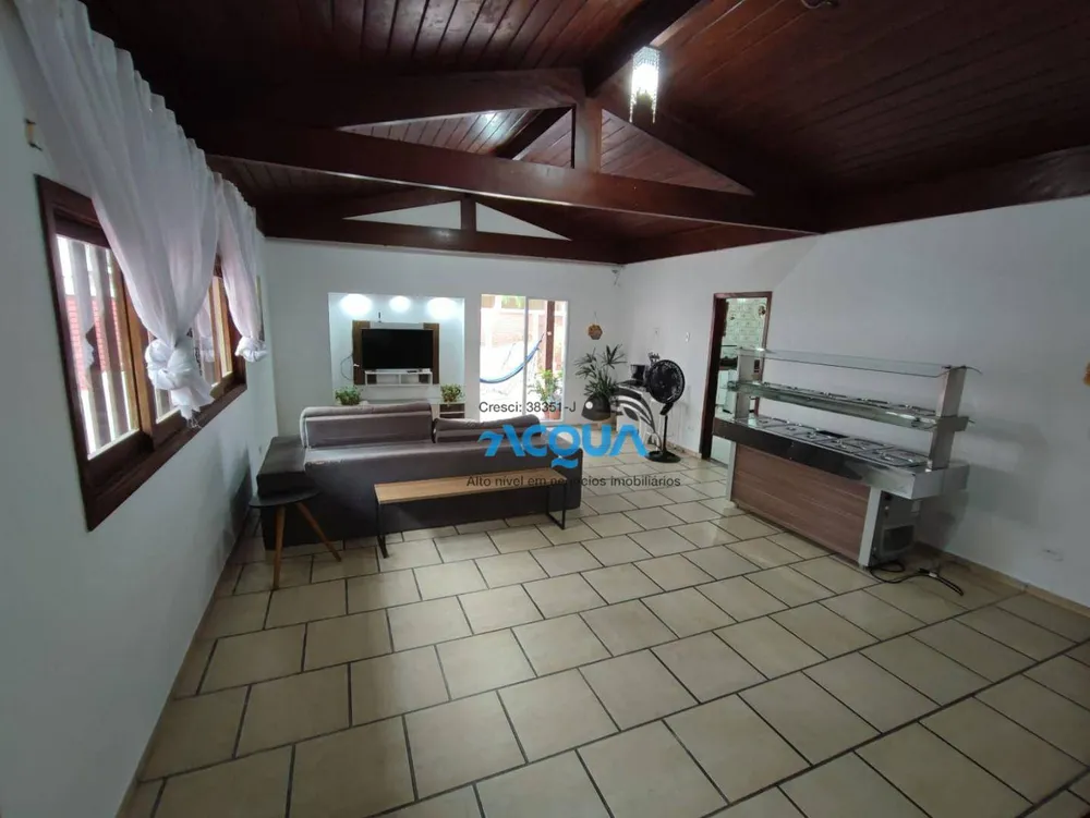 Casa, 5 quartos, 200 m² - Foto 3