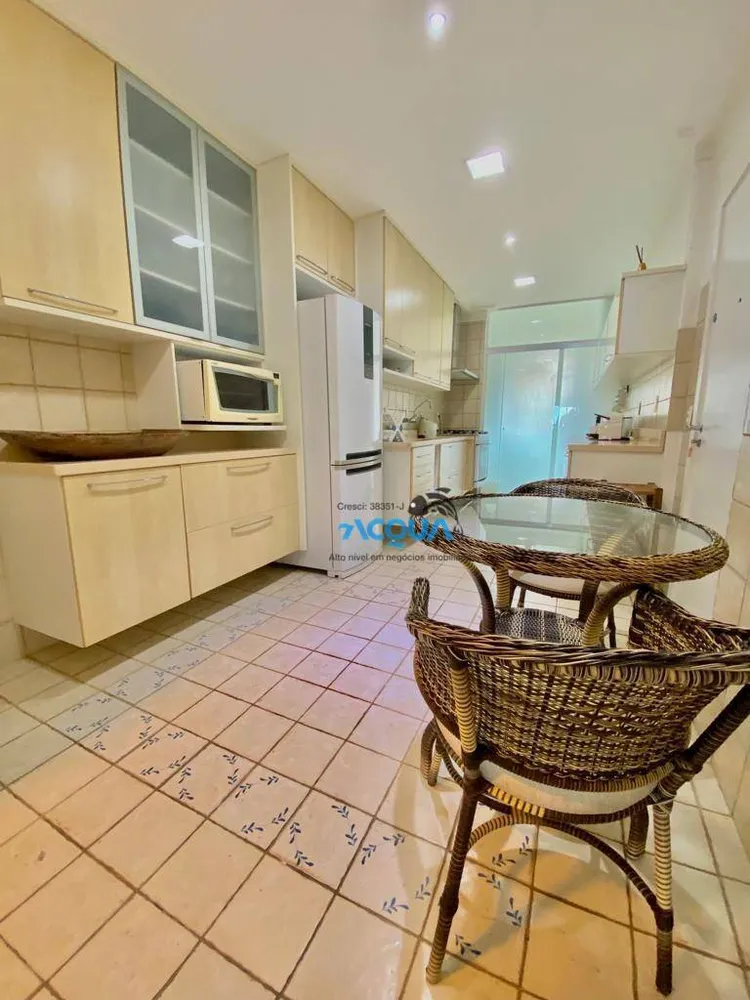 Apartamento, 4 quartos, 235 m² - Foto 2