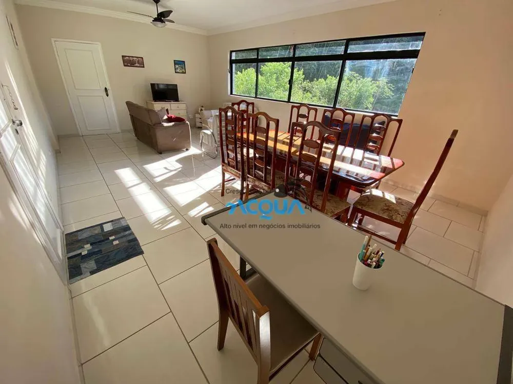 Apartamento, 3 quartos, 140 m² - Foto 1
