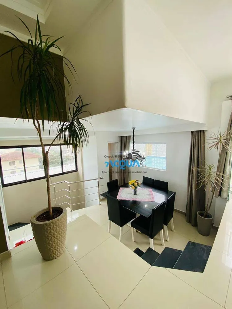 Apartamento, 3 quartos, 214 m² - Foto 2