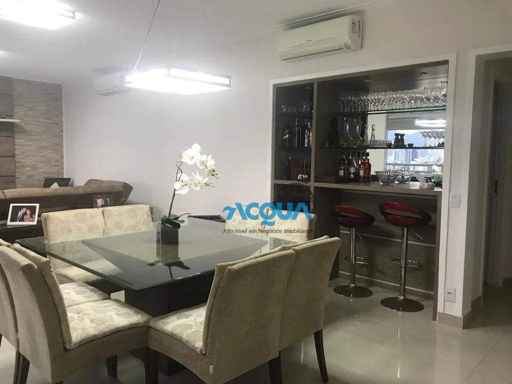 Apartamento, 3 quartos, 158 m² - Foto 1