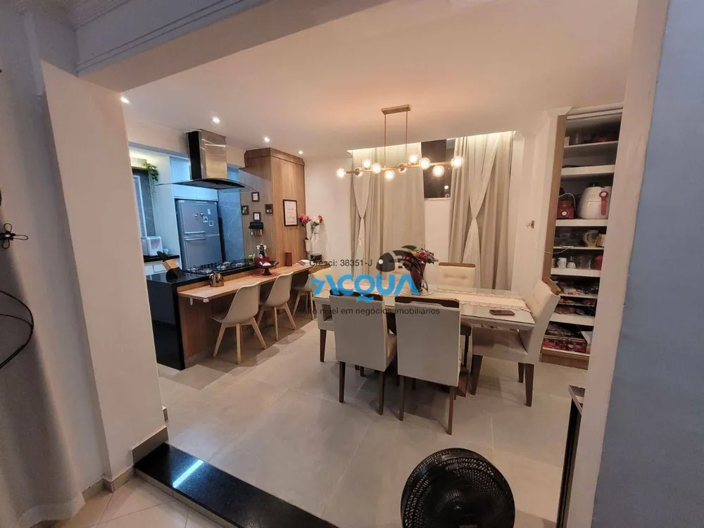 Cobertura, 3 quartos, 190 m² - Foto 1
