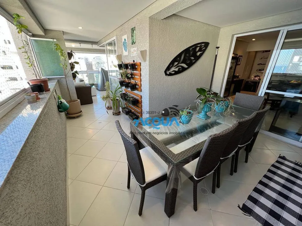 Apartamento, 3 quartos, 150 m² - Foto 2