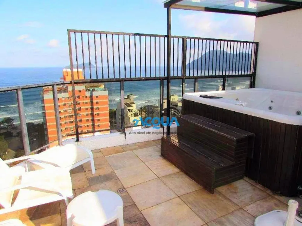 Cobertura, 3 quartos, 201 m² - Foto 1