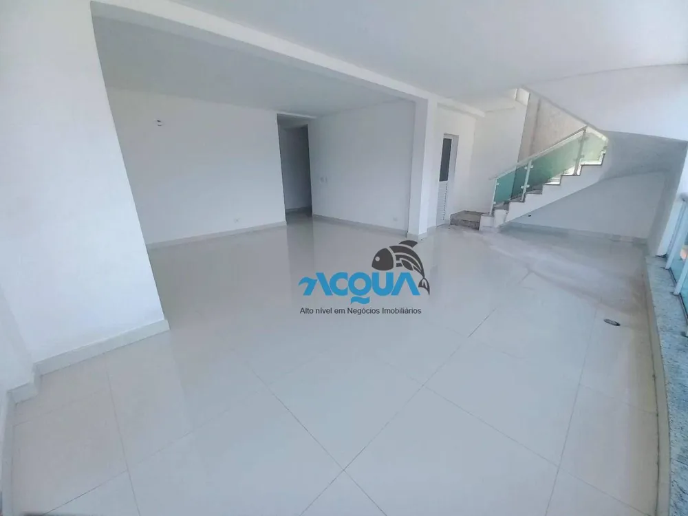 Cobertura, 4 quartos, 215 m² - Foto 3