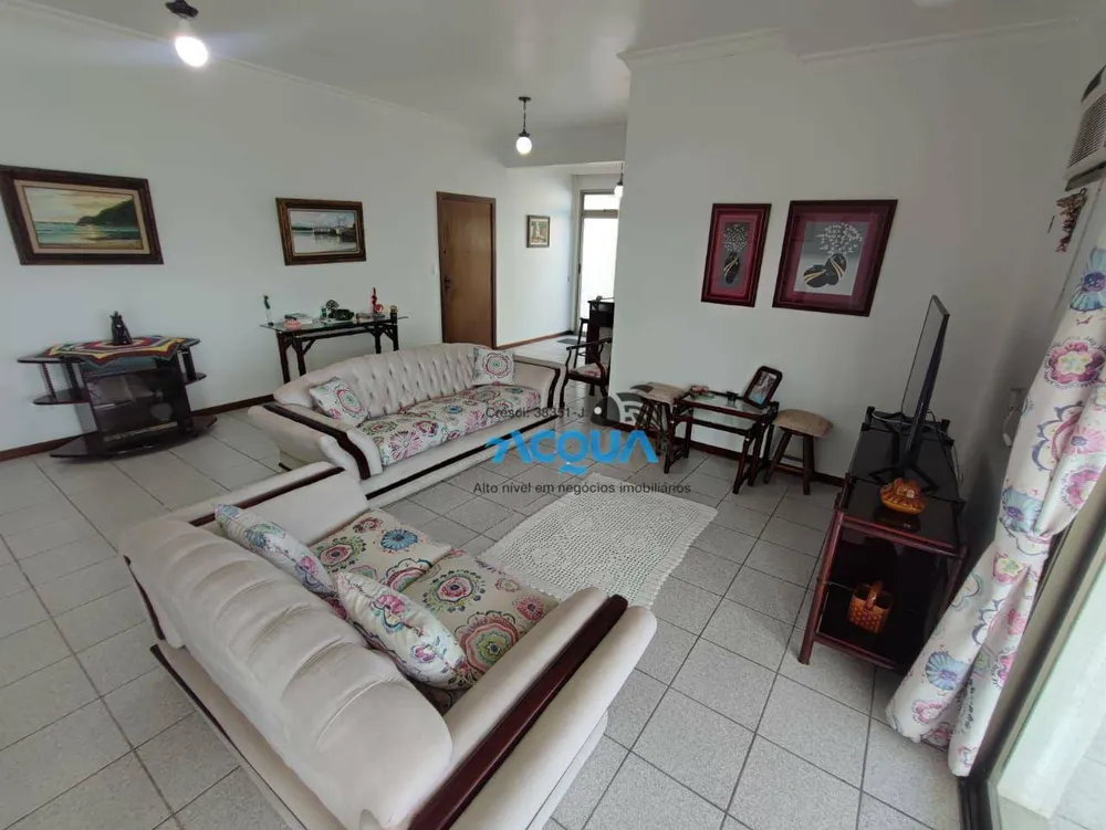 Cobertura, 3 quartos, 240 m² - Foto 2
