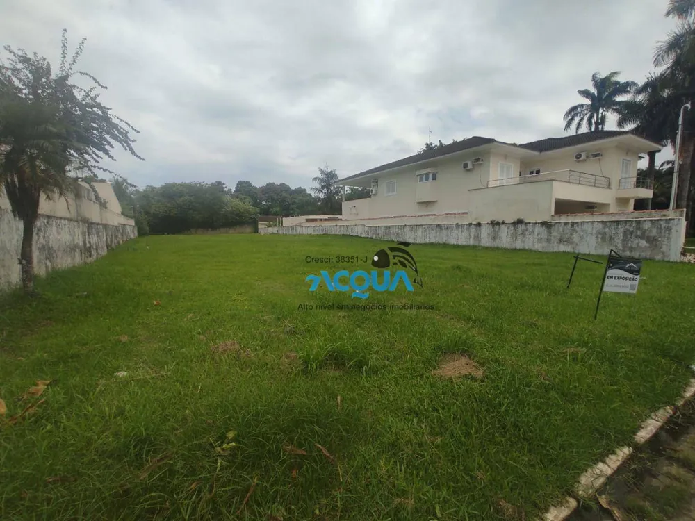 Loteamento e Condomínio, 1000 m² - Foto 1