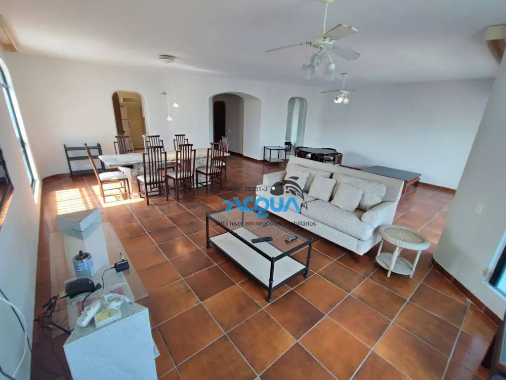 Apartamento, 3 quartos, 220 m² - Foto 1