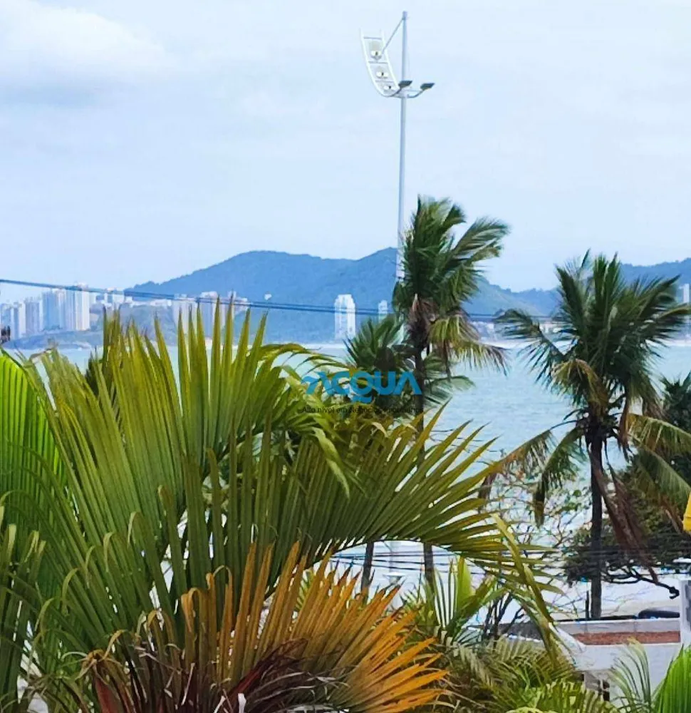 Sobrado, 3 quartos, 208 m² - Foto 1