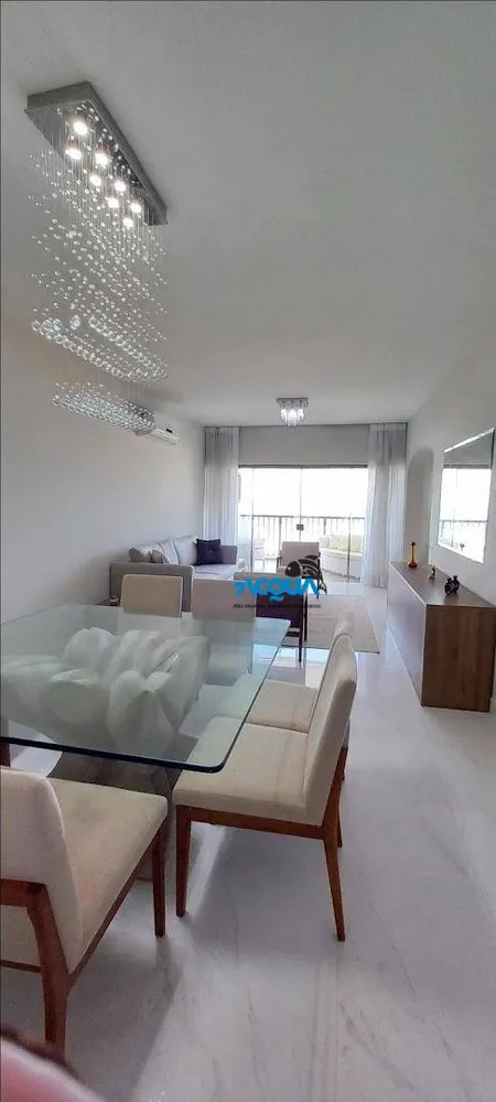 Apartamento, 3 quartos, 217 m² - Foto 4