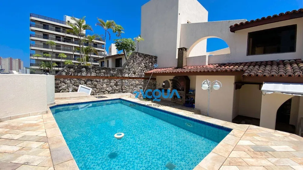 Cobertura, 3 quartos, 295 m² - Foto 1