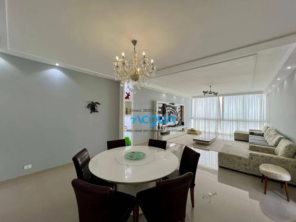 Apartamento, 3 quartos, 210 m² - Foto 1