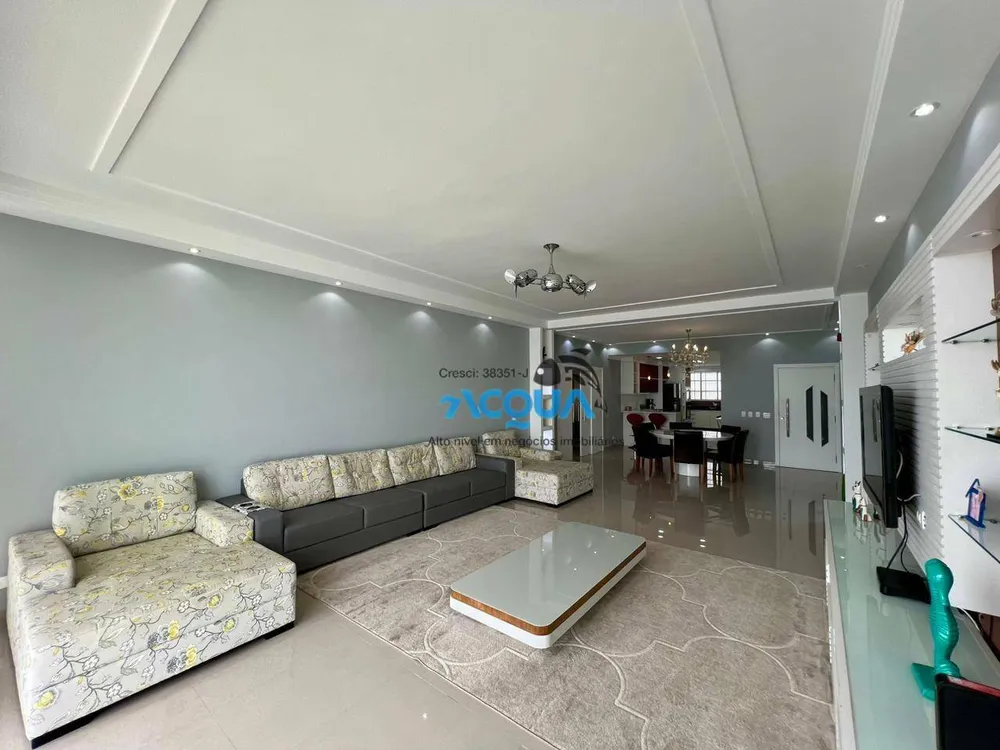 Apartamento, 3 quartos, 210 m² - Foto 3