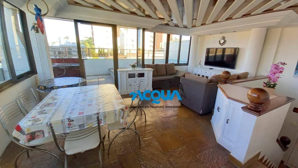Cobertura, 4 quartos, 220 m² - Foto 2