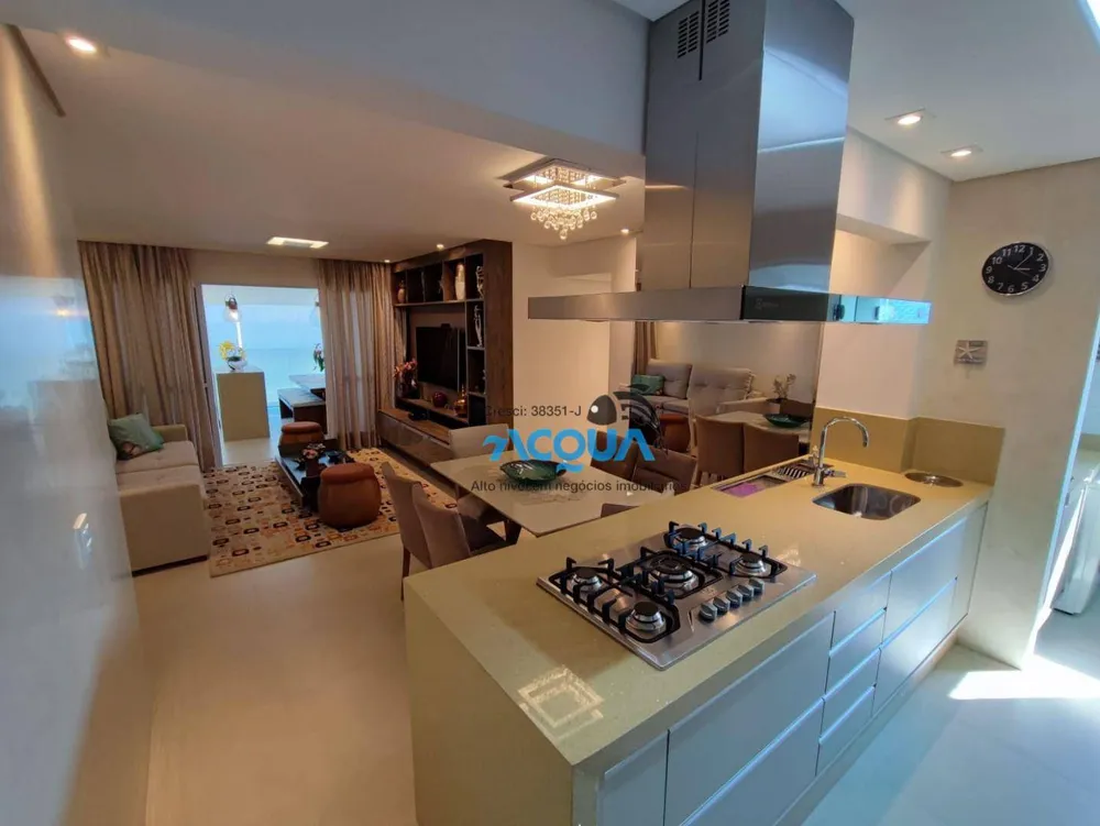 Apartamento, 3 quartos, 106 m² - Foto 2