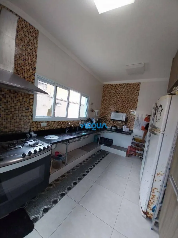 Sobrado, 5 quartos, 190 m² - Foto 4