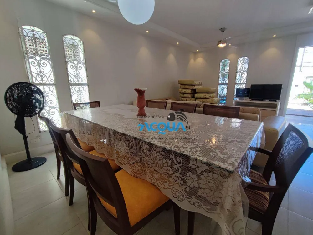 Casa, 3 quartos, 220 m² - Foto 3