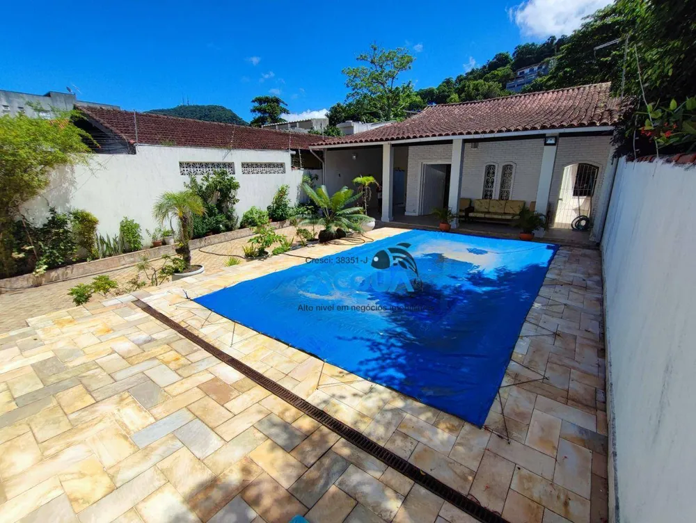 Casa, 3 quartos, 220 m² - Foto 1