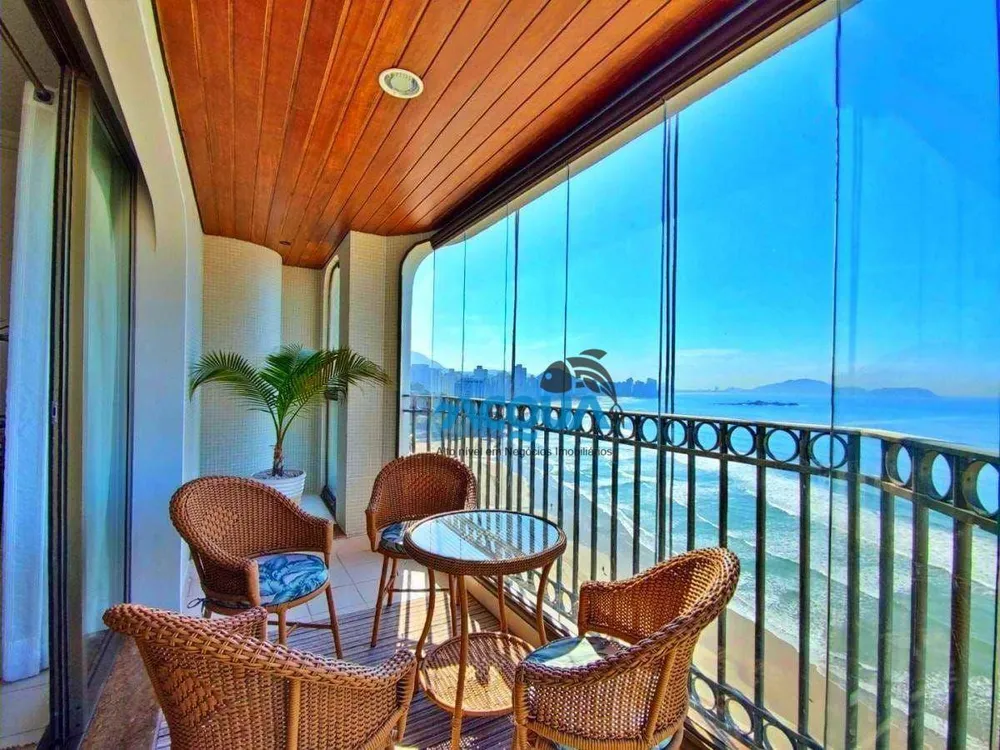 Apartamento, 4 quartos, 205 m² - Foto 1