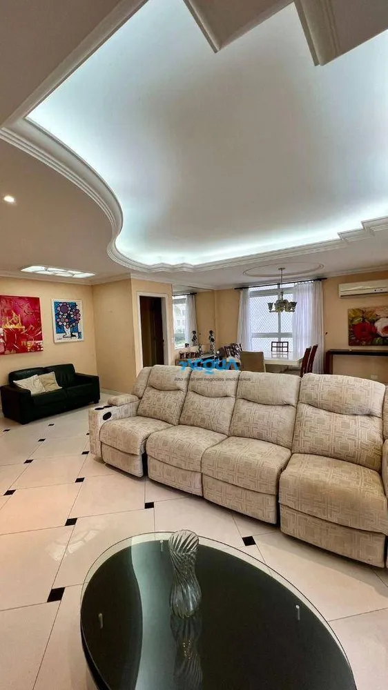 Apartamento, 3 quartos, 120 m² - Foto 2