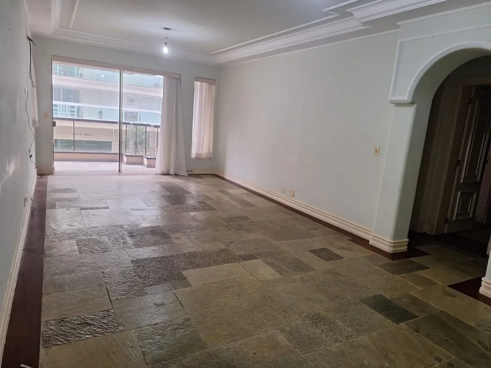Apartamento, 3 quartos, 160 m² - Foto 2