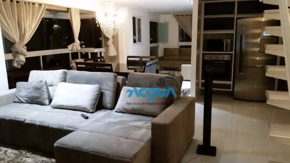 Apartamento, 3 quartos, 200 m² - Foto 1
