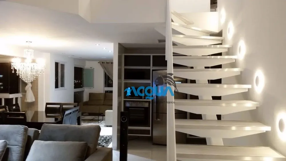 Apartamento, 3 quartos, 200 m² - Foto 2