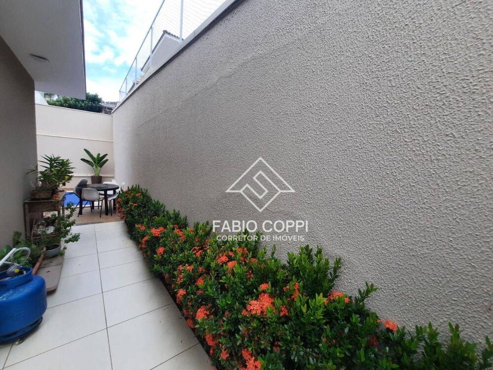 Casa de Condomínio à venda com 4 quartos, 230m² - Foto 19