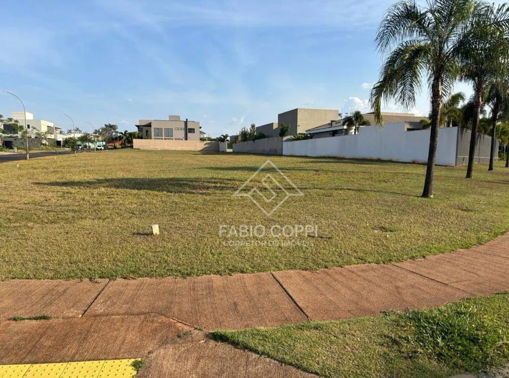 Loteamento e Condomínio, 591 m² - Foto 1