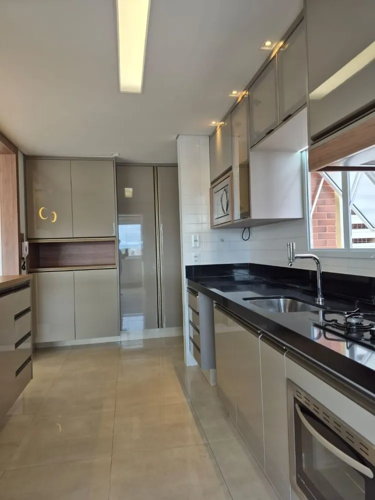 Apartamento, 3 quartos, 143 m² - Foto 3