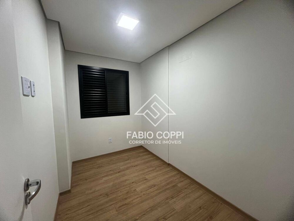 Apartamento, 3 quartos, 70 m² - Foto 1