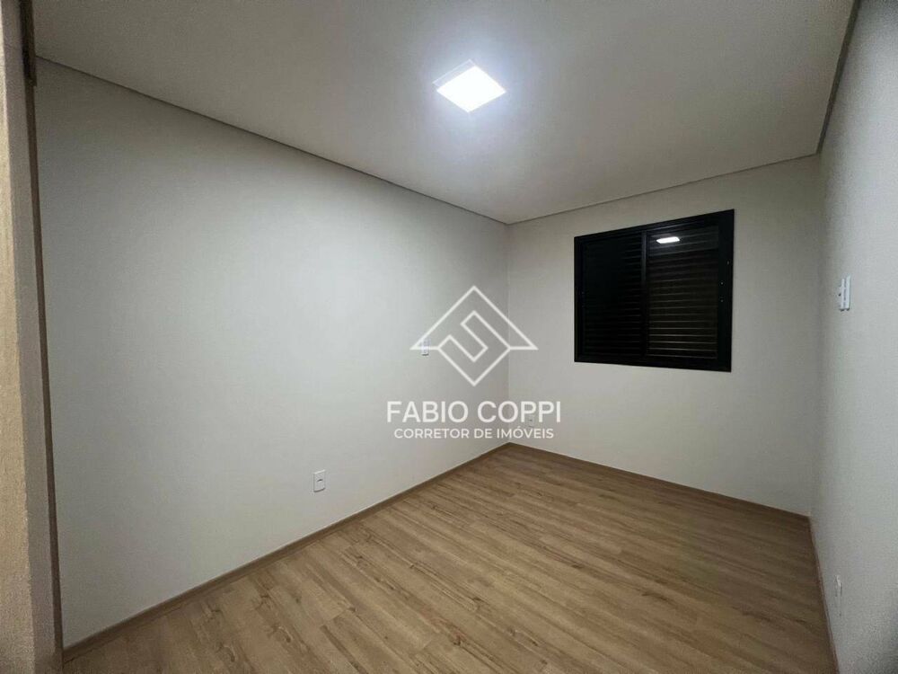 Apartamento, 3 quartos, 70 m² - Foto 2