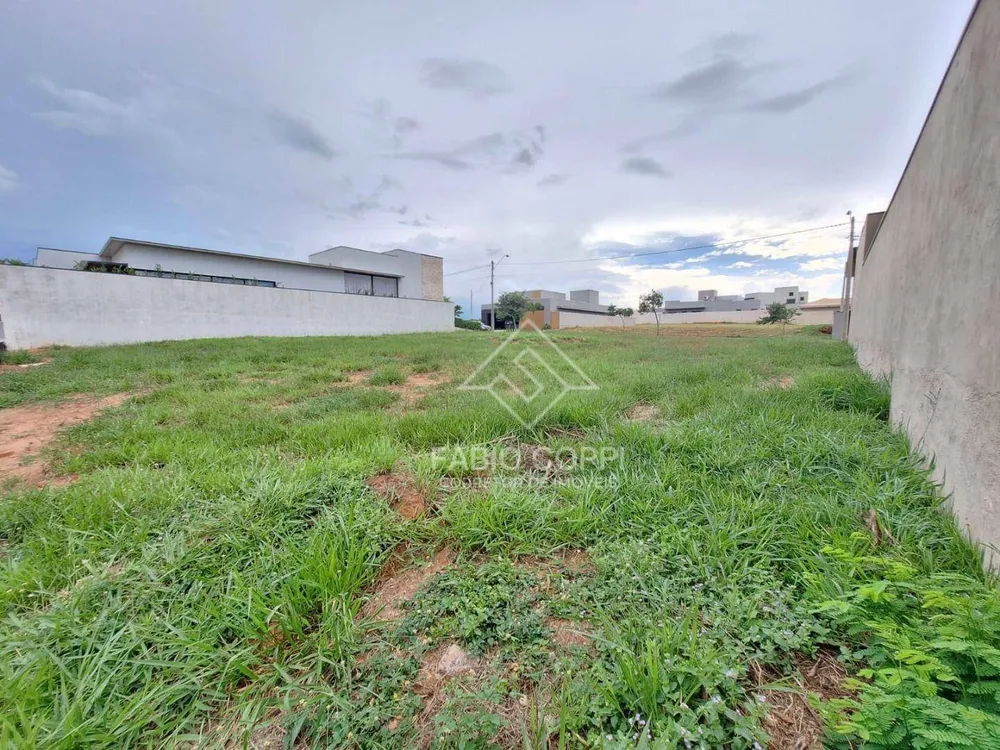 Loteamento e Condomínio, 1011 m² - Foto 4