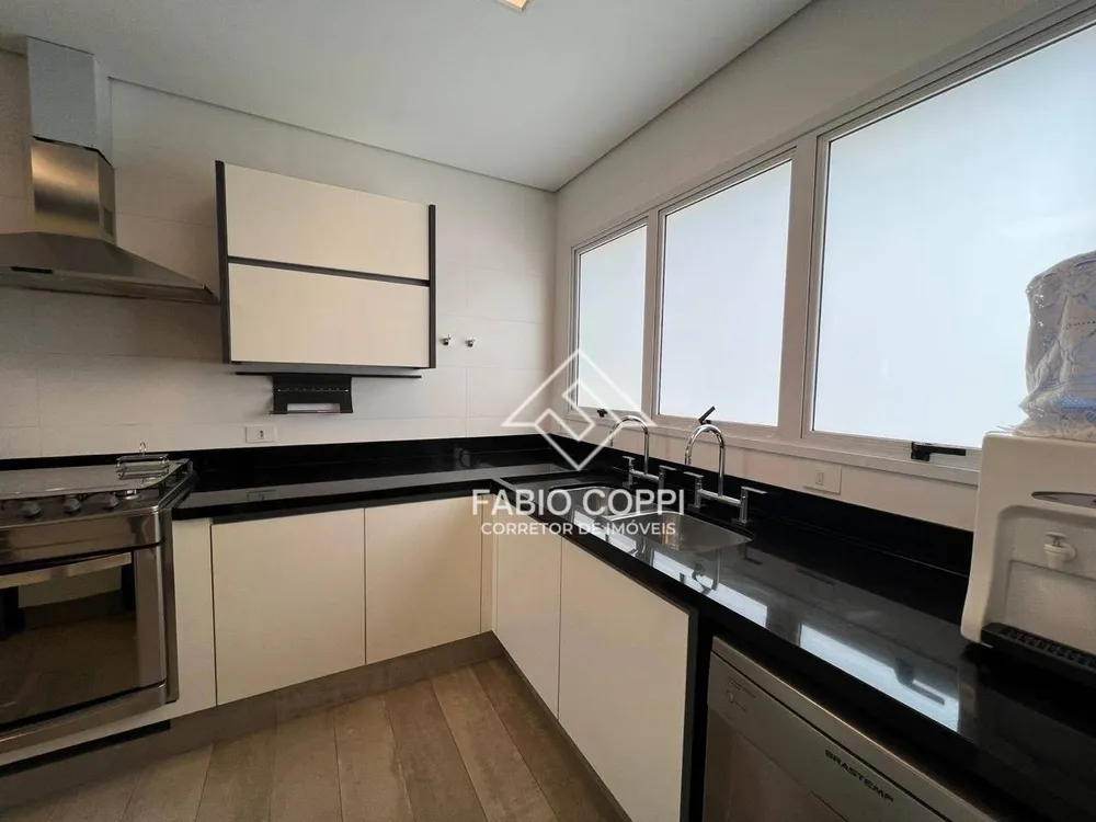 Apartamento, 3 quartos, 245 m² - Foto 4