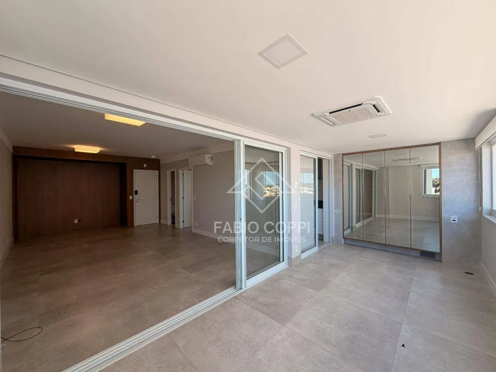 Apartamento, 3 quartos, 125 m² - Foto 2