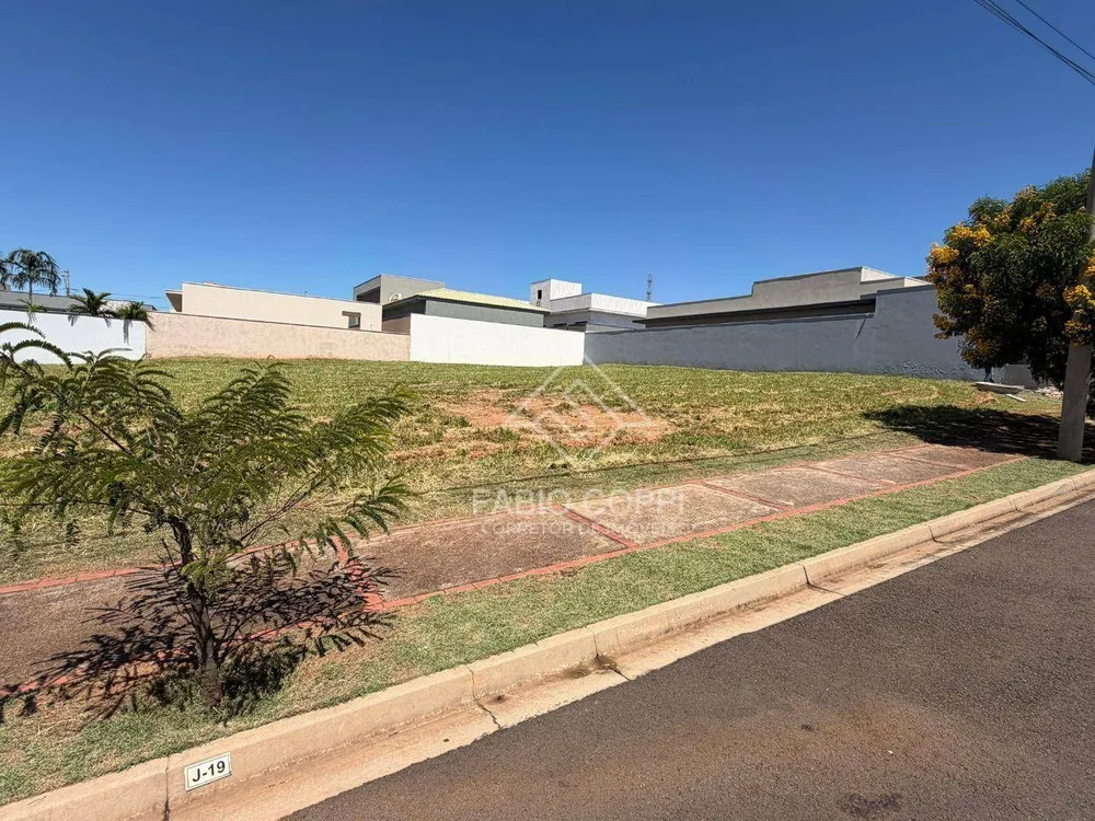 Loteamento e Condomínio, 1023 m² - Foto 1