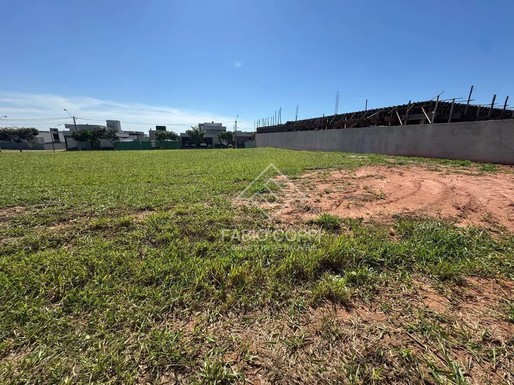 Loteamento e Condomínio, 901 m² - Foto 2