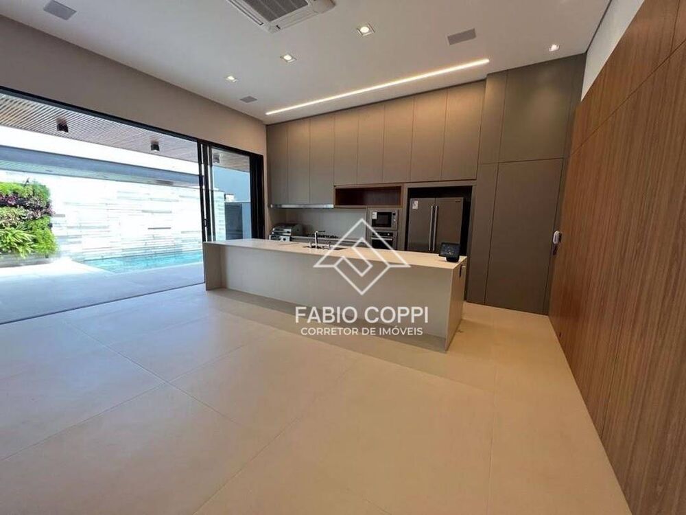 Casa de Condomínio à venda com 3 quartos, 274m² - Foto 3