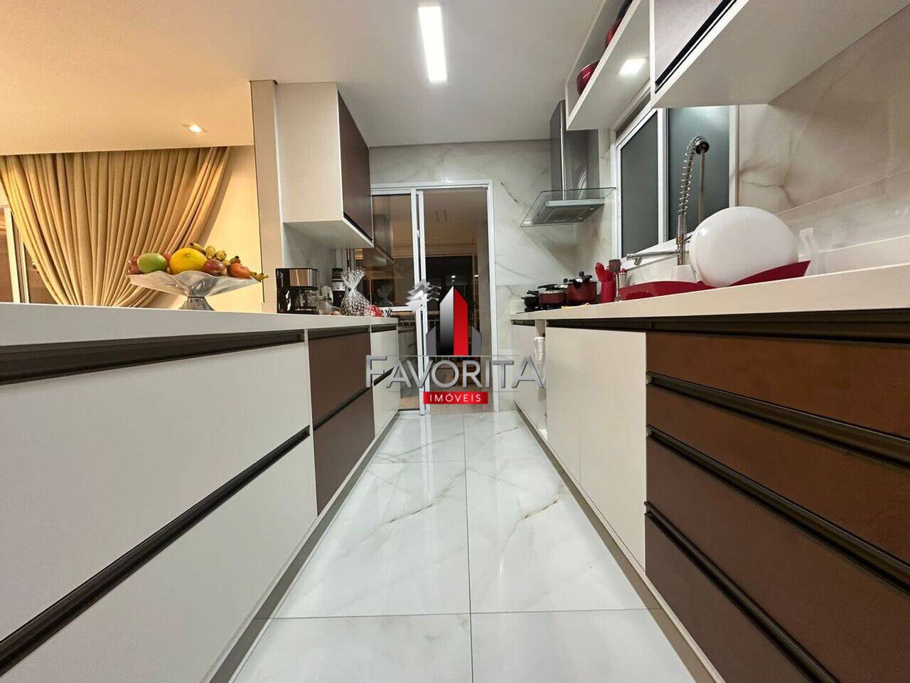 Apartamento à venda com 3 quartos, 171m² - Foto 20