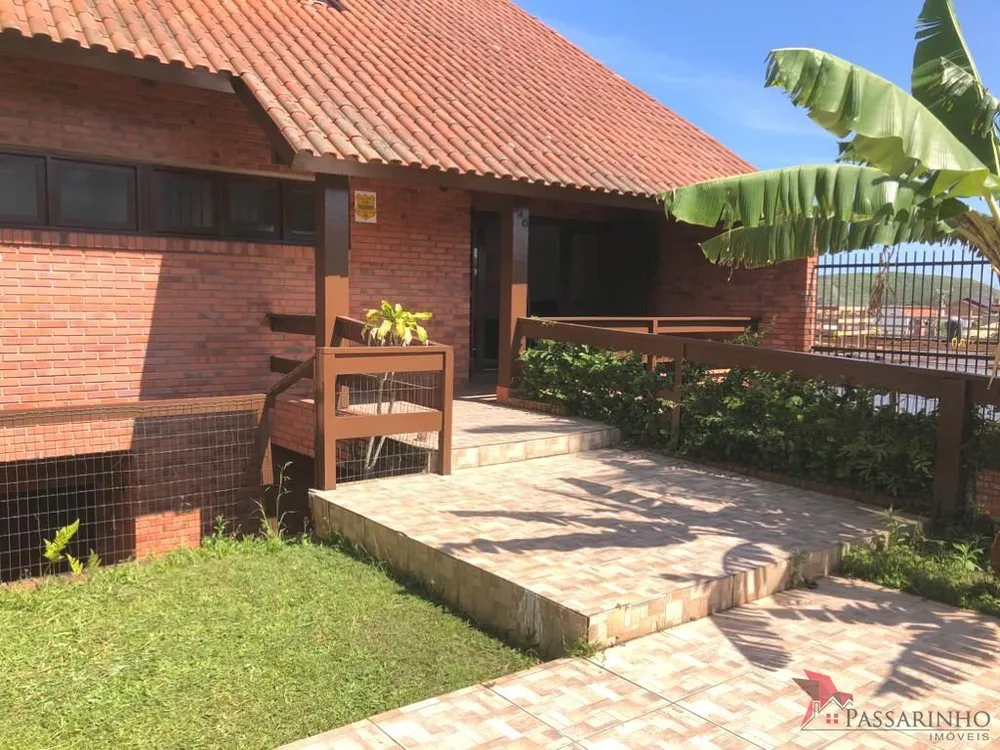 Casa, 9 quartos, 450 m² - Foto 3