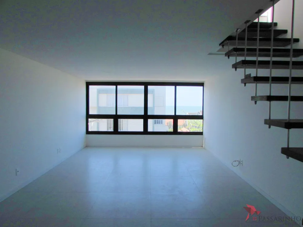 Cobertura, 3 quartos, 223 m² - Foto 4