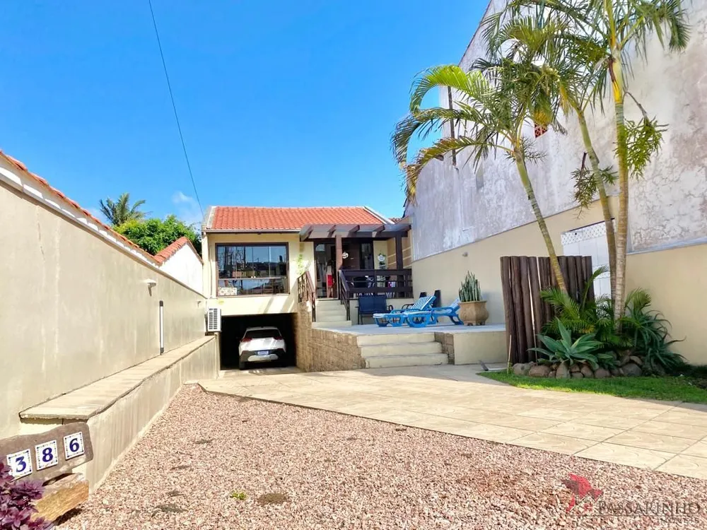 Casa, 4 quartos, 300 m² - Foto 1