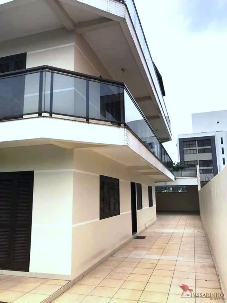 Casa, 7 quartos, 519 m² - Foto 3